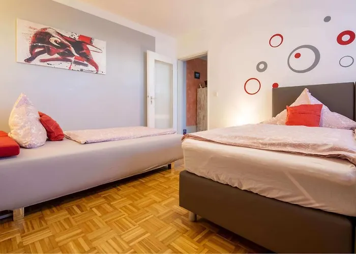 埃森内城公寓 * 埃森